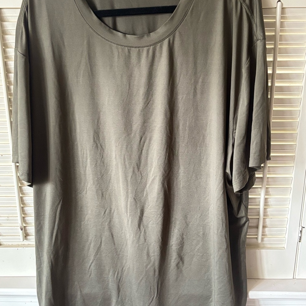 Zuda Men's Khaki Men’s Short Sleeve-T.  Very Soft Athletic Wear!